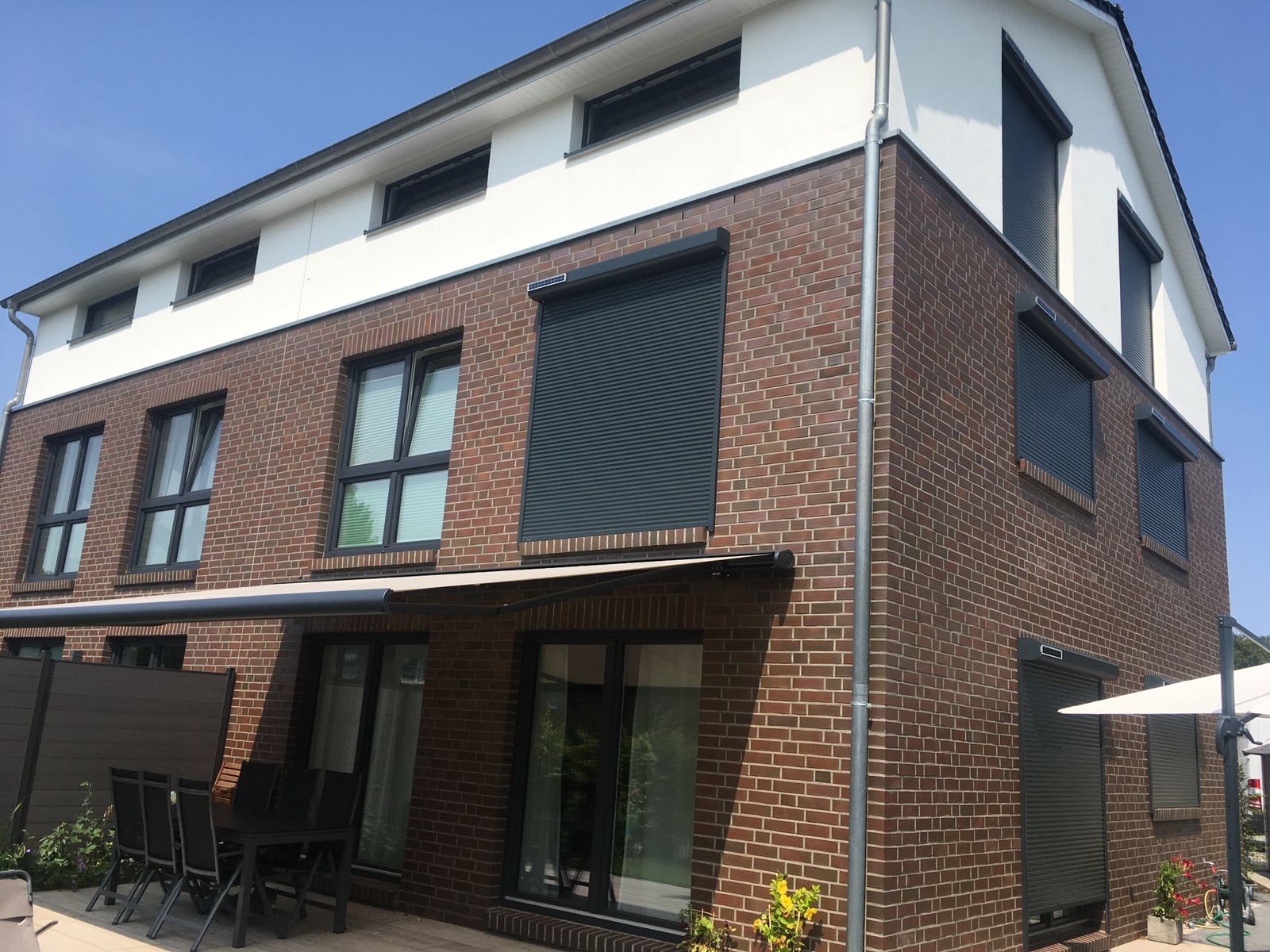 ᐅ Rollladen Montage Reparatur Kreis Pinneberg Sonne Rundum Gmbh